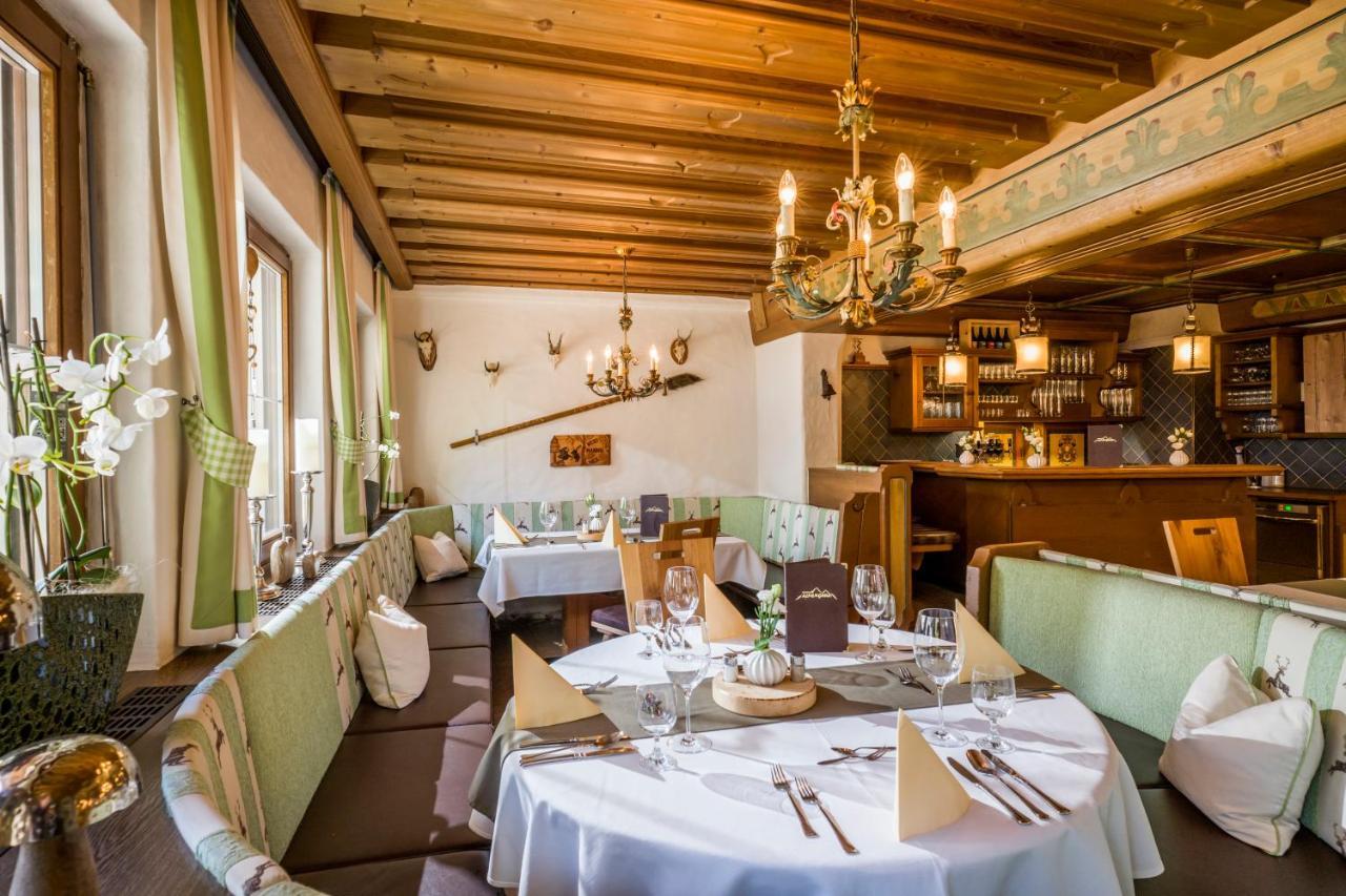 Hotel Pension Alpengruß Tux Buitenkant foto